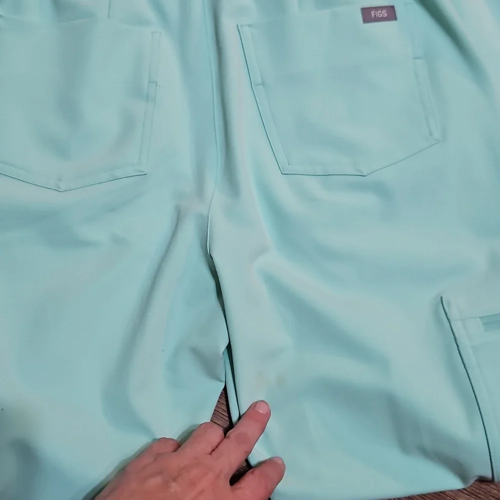 Figs Scrub Pants - Picture 5 of 5